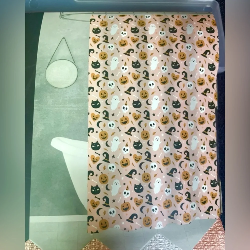 Halloween Shower Curtain~ Faces Black Cats Ghosts Witch’s Hat Decoration NEW NWT